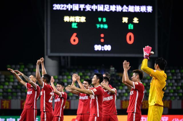 大胜对手庆贺中秋节 梅州客家扛起南粤足球大旗？